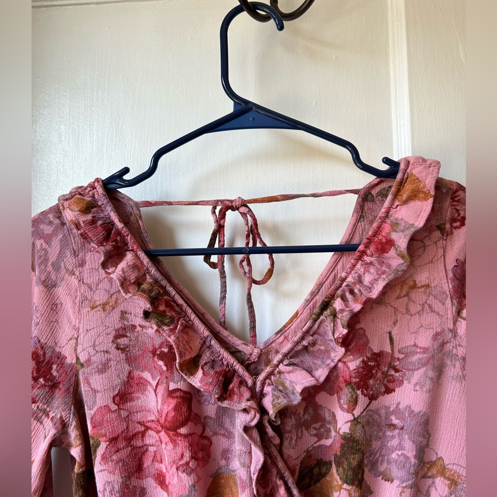 Pink Floral Ruffled Romper for Spring - Picture 7 of 7